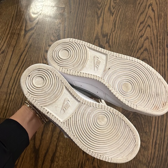 nike holographic air force ones - Picture 4 of 5